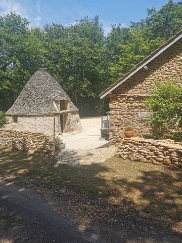 Chambre d’hôte pour 2 personnes, avec jardin en Dordogne