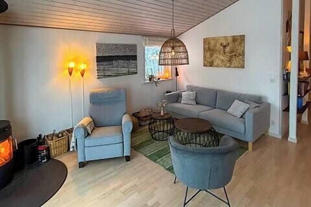 Waldhütte mit Blick auf den Bryrup Langsø in Bryrup, Silkeborg