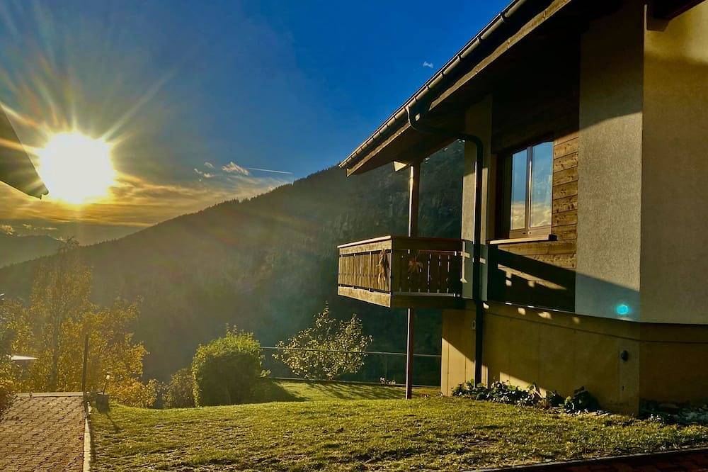 Ganze Wohnung, Chalet Kristall # 6-bed apartment, Dusche, Wc 6-bed apartment, Dusche, Wc in Albinen, Leukerbad & Umgebung