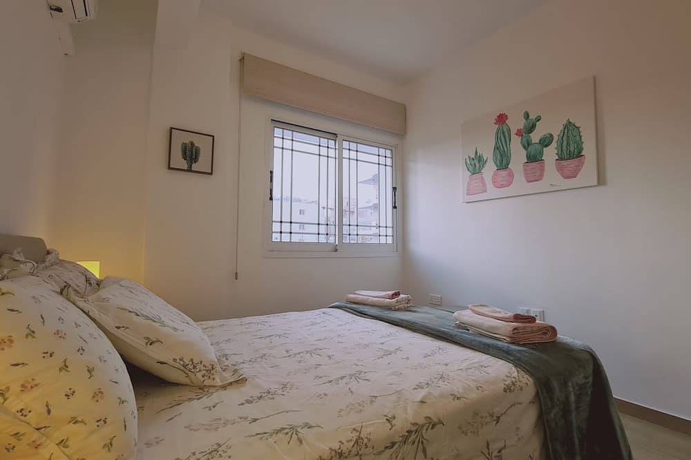 Ganze Wohnung, Stay Sunlit Harbor Apartment in Limassol, Südzypern