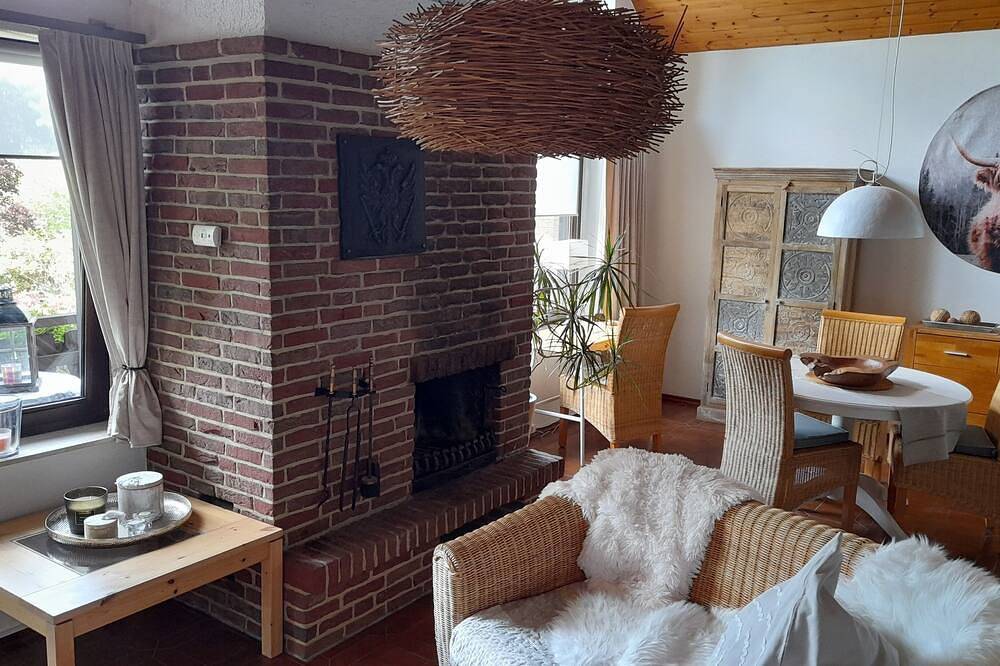 Ganze Wohnung, Eifellodge - Landhausstil mit Blick ins Grüne für max. 4 Gäste in Roetgen, Naturpark Hohes Venn-Eifel