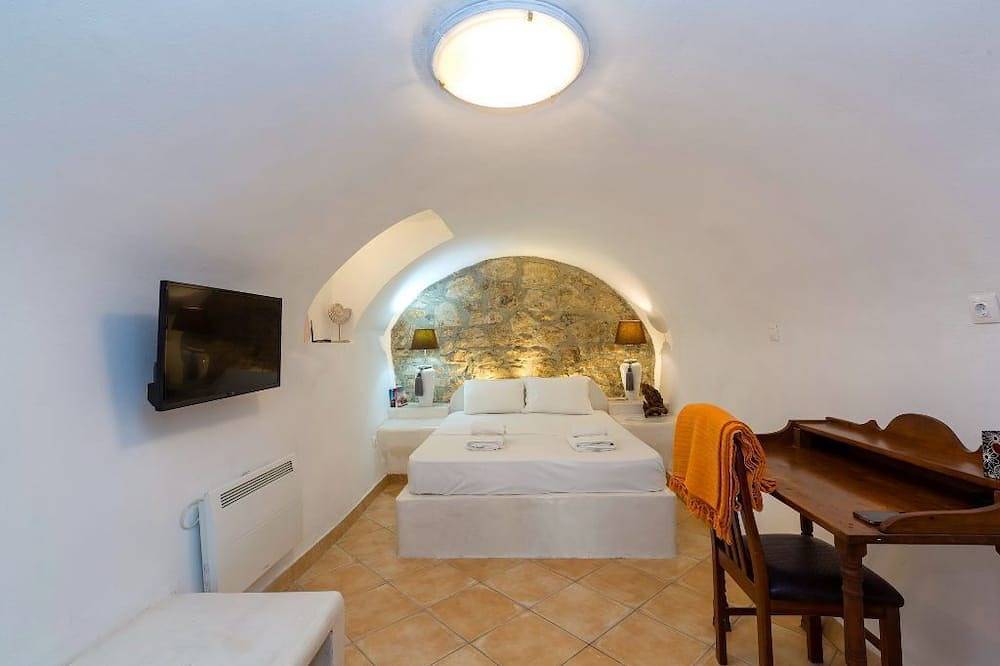 Appartamento intero, Bio-climatic Cave Studio with private terrace in Corfù (città), Corfù