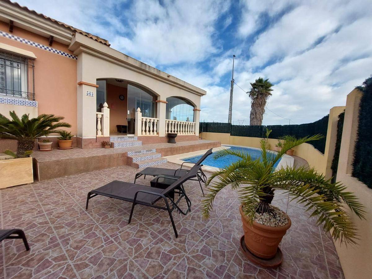 Three-Bedroom Villa in La Herrada, Los Montesinos