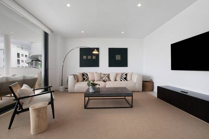 Apartamento entero, Apartamento vacacional "Lujo En Higueron Oeste" con piscina compartida y Wi-Fi in La Capellania, Fuengirola