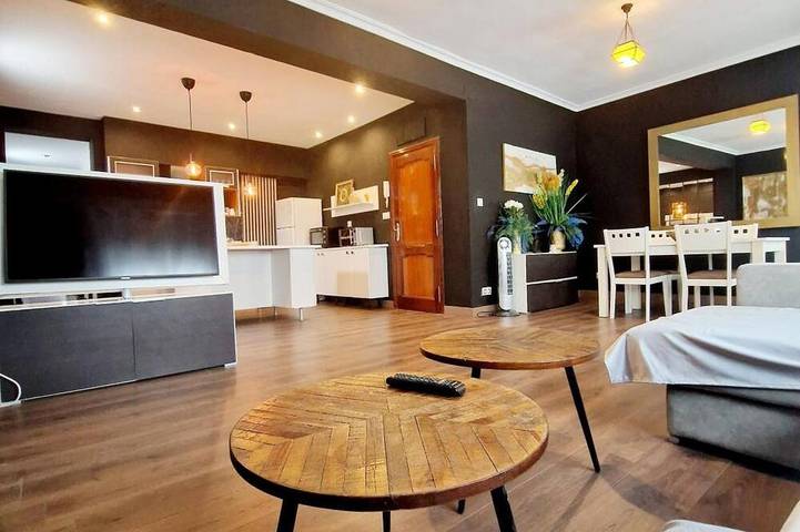 Apartamento de vacaciones para 7 personas, con balcón - 1