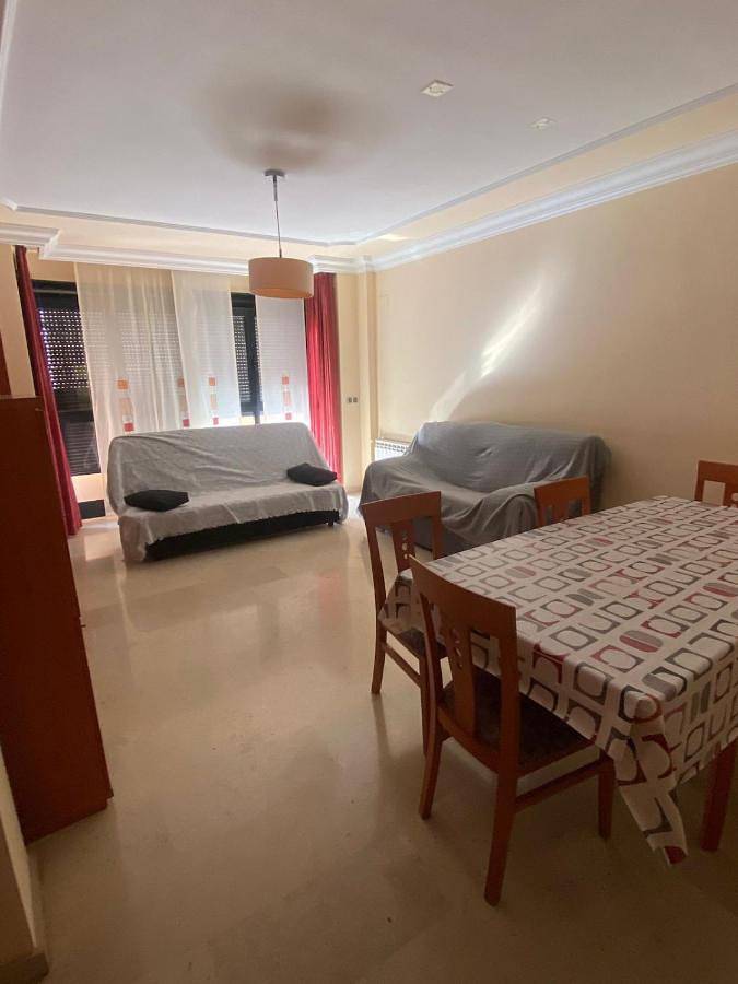 Apartamento para 6 personas, con terraza en Cheste