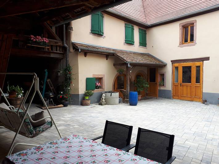 Gîte pour 4 personnes, avec jardin