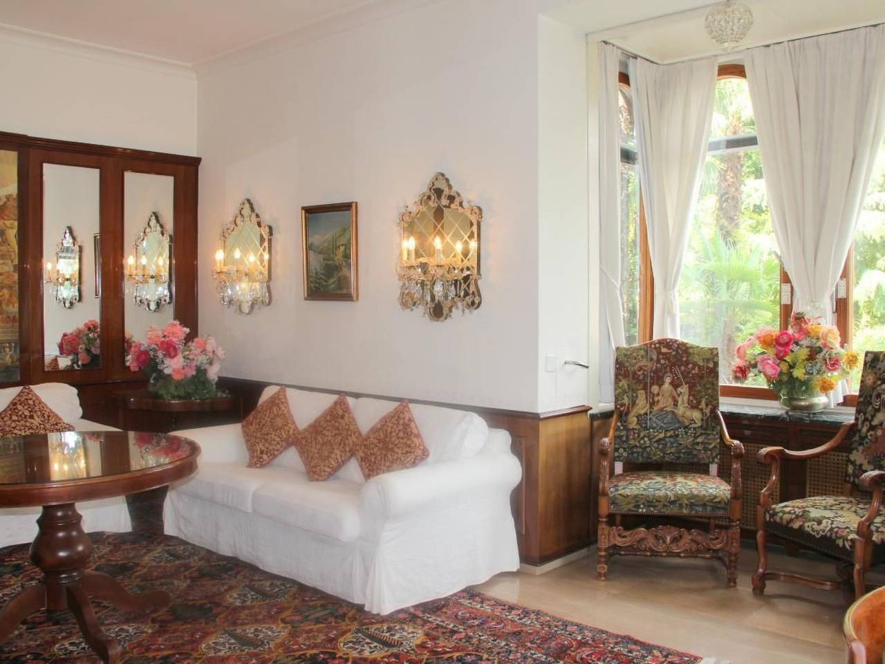 Ganze Wohnung, Bel Etage in Lugano, Luganersee