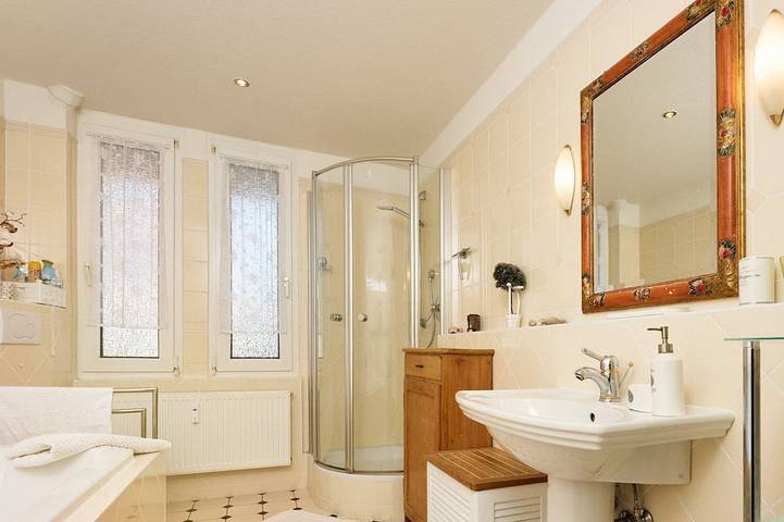 Ganze Wohnung, 4-Sterne-Komfort-Ferienwohnung  Panoramablick über den Schwarzwald nahe Titisee in St. Märgen ort, St. Märgen