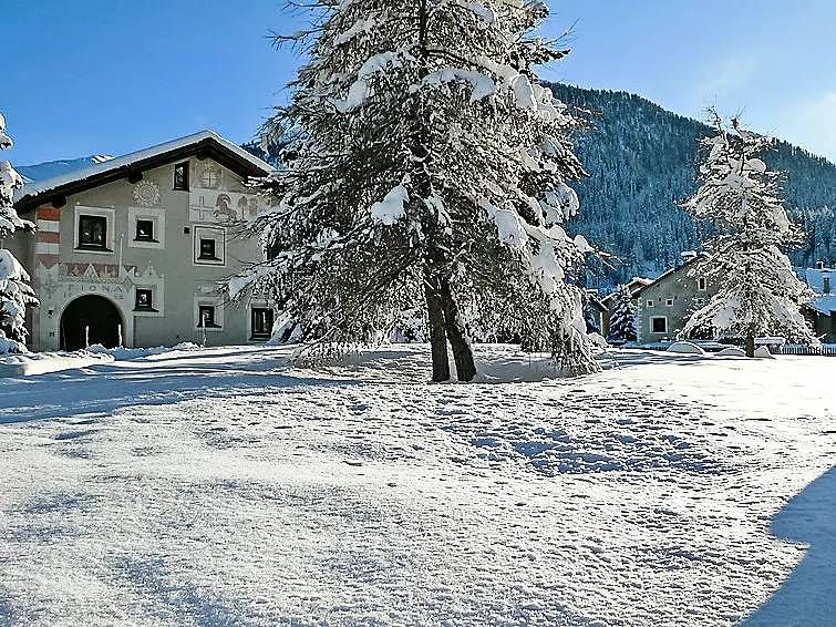 Baita per 6 Persone in La Punt-Chamues-ch, Alpi di Livigno