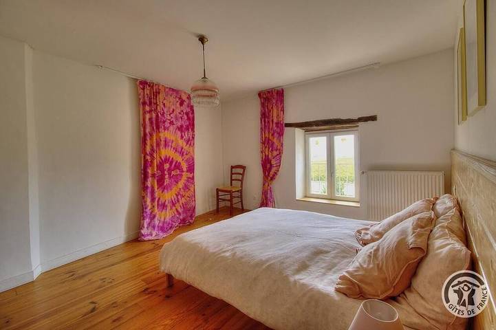 Location de vacances pour 4 personnes, avec jardin à Le Perréon - 4