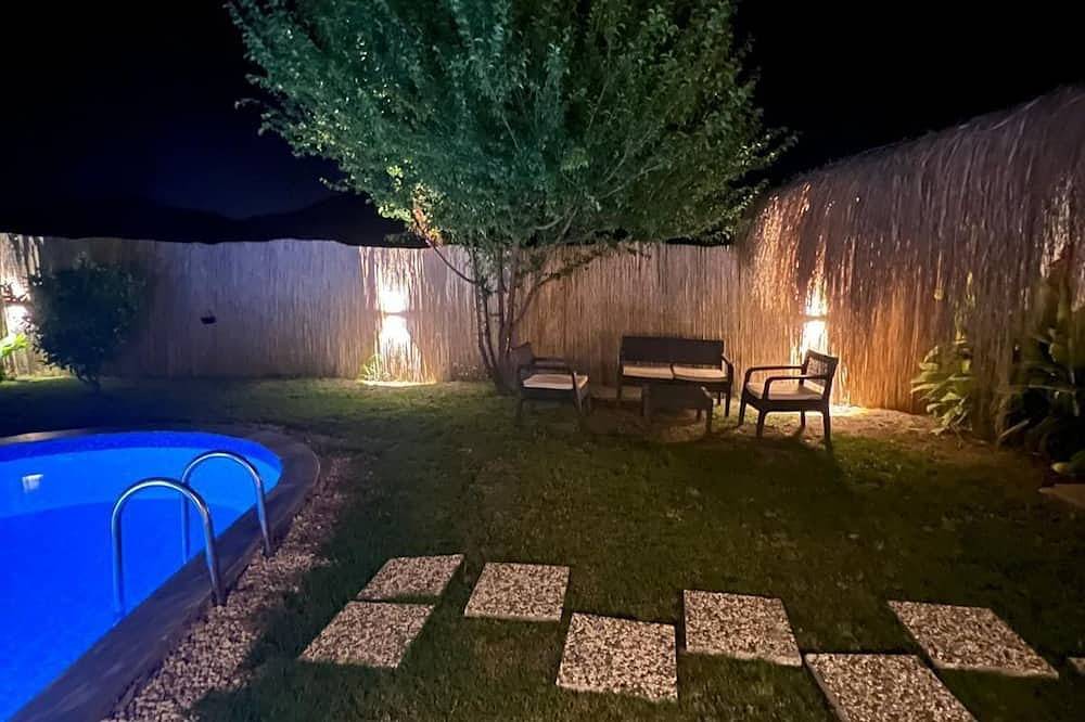 Entire apartment, Charming 1-bedroom apartment in wonderful Kiriş with Ac, Wifi in Kemer, Antalya Province