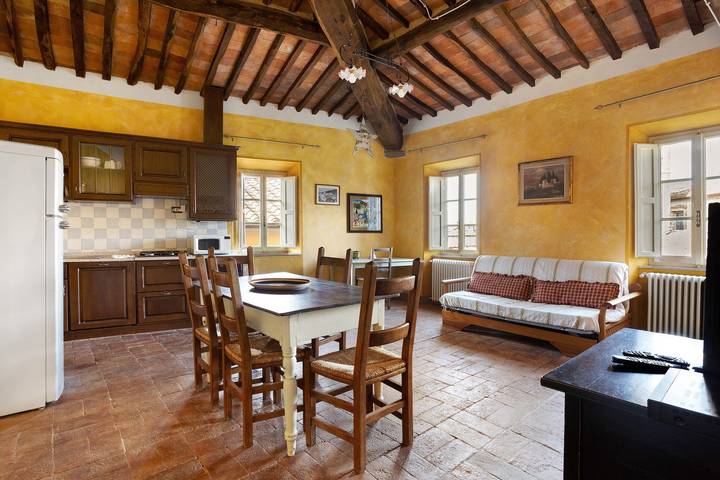 Geheel appartement, Appartement 'Appartamento Vescovo' met gedeeld zwembad en gedeelde tuin in Massarosa, Italiaanse Rivièra