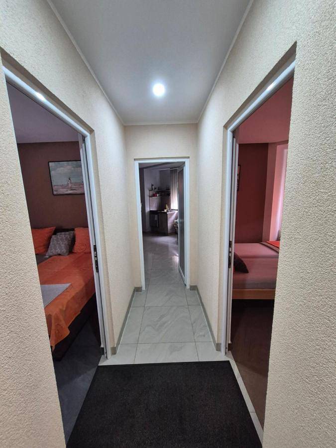Appartement entier, Lena lux in Jagodina, Région centrale