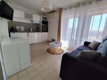 Gîte pour 4 personnes, avec vue et terrasse dans Port de Meze