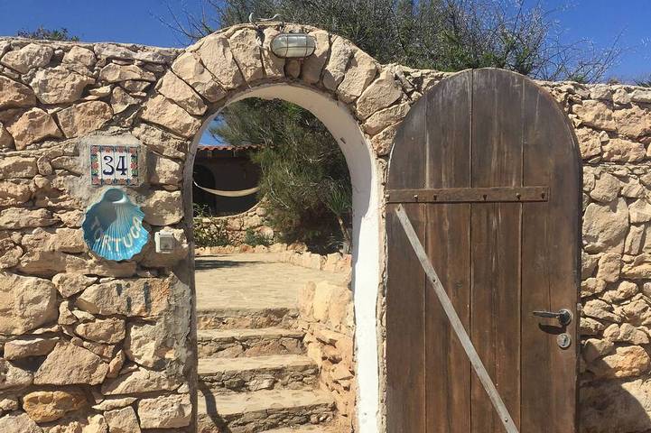 Ferienhaus für 2 Personen, mit Terrasse und Garten in Lampedusa