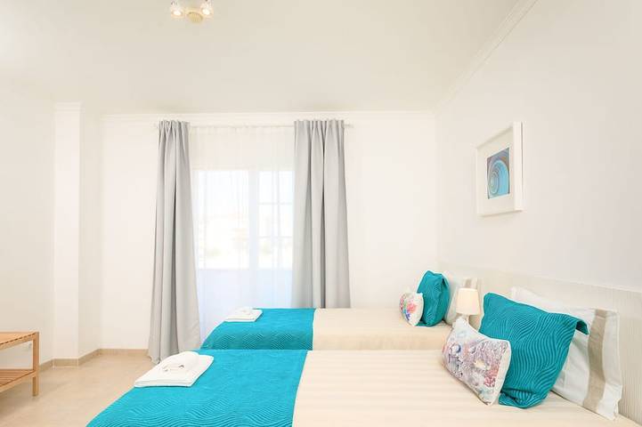* Neue Liste * Villa im Zentrum von Vilamoura, private Wohnanlage, Pool, kostenloses WIFI in Vilamoura, Quarteira