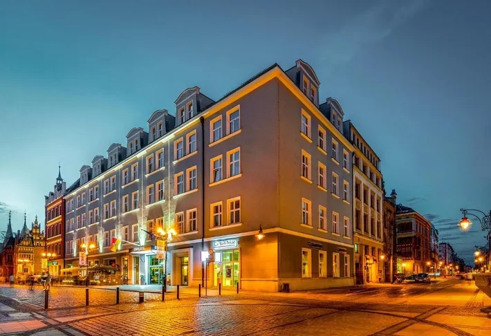 Hotel für 2 Personen, mit Ausblick - 1
