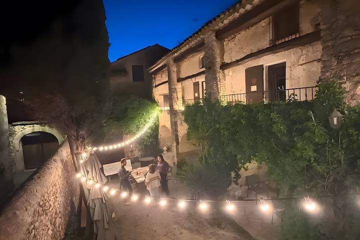 Location de vacances pour 20 personnes, avec Balcon et Jardin à Saint-Michel-d'Euzet - 4