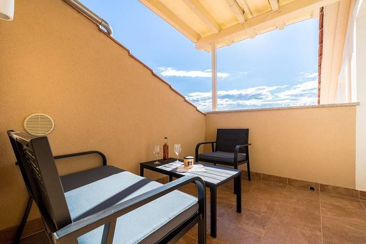 Ferienwohnung für 2 Personen, mit Balkon - 1