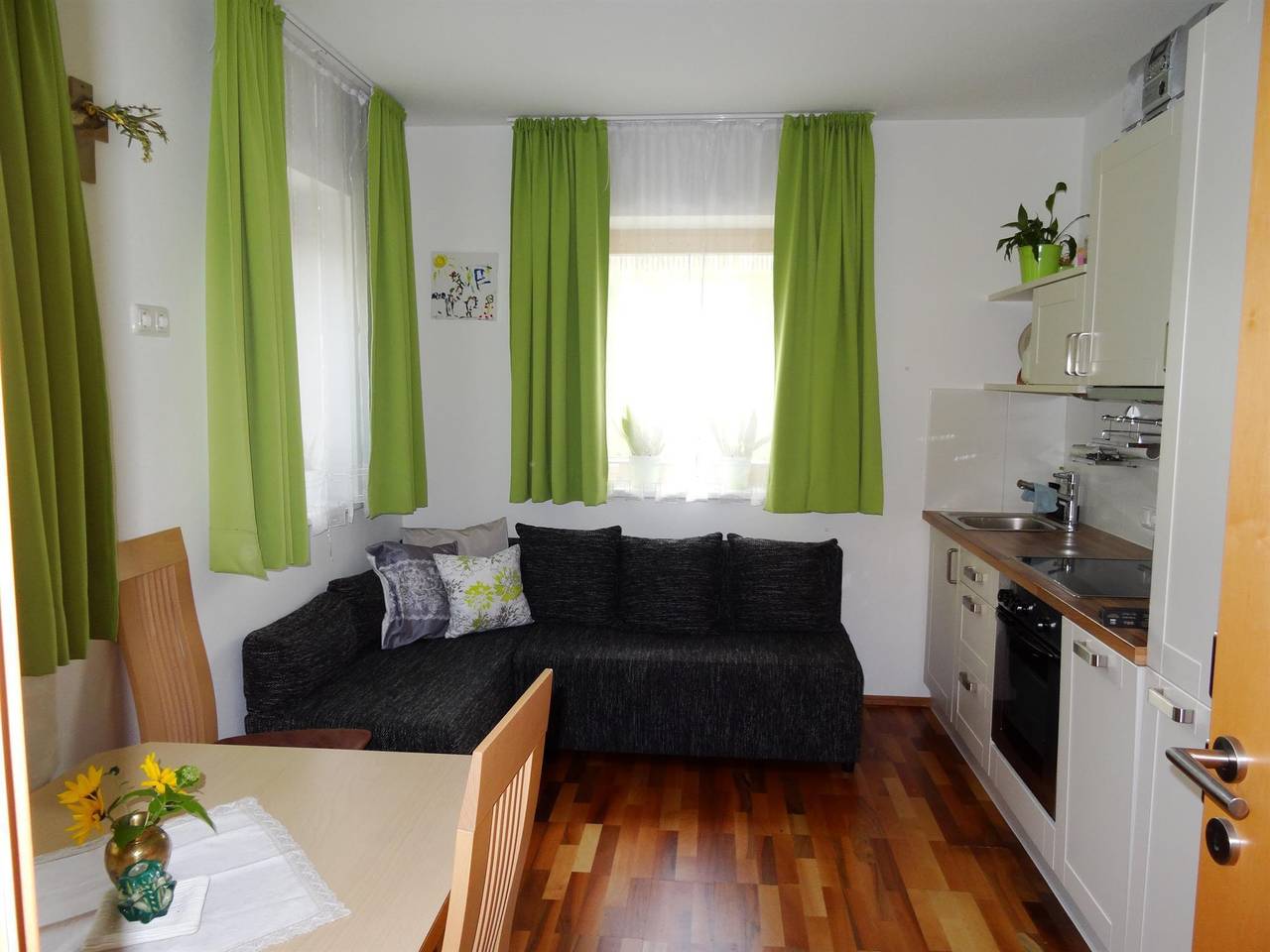 Ganze Ferienwohnung, Appartement/Fewo, Bad, Wc, 1 Schlafraum in Villgratner Berge, Heinfels
