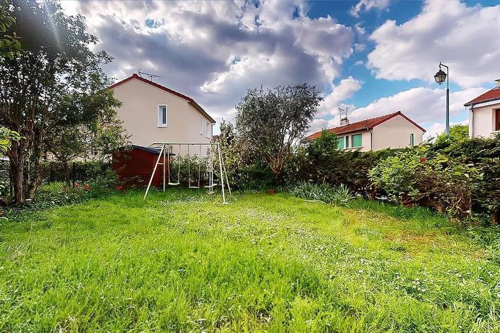 Location de vacances pour 6 personnes, avec jardin à Rungis - 3