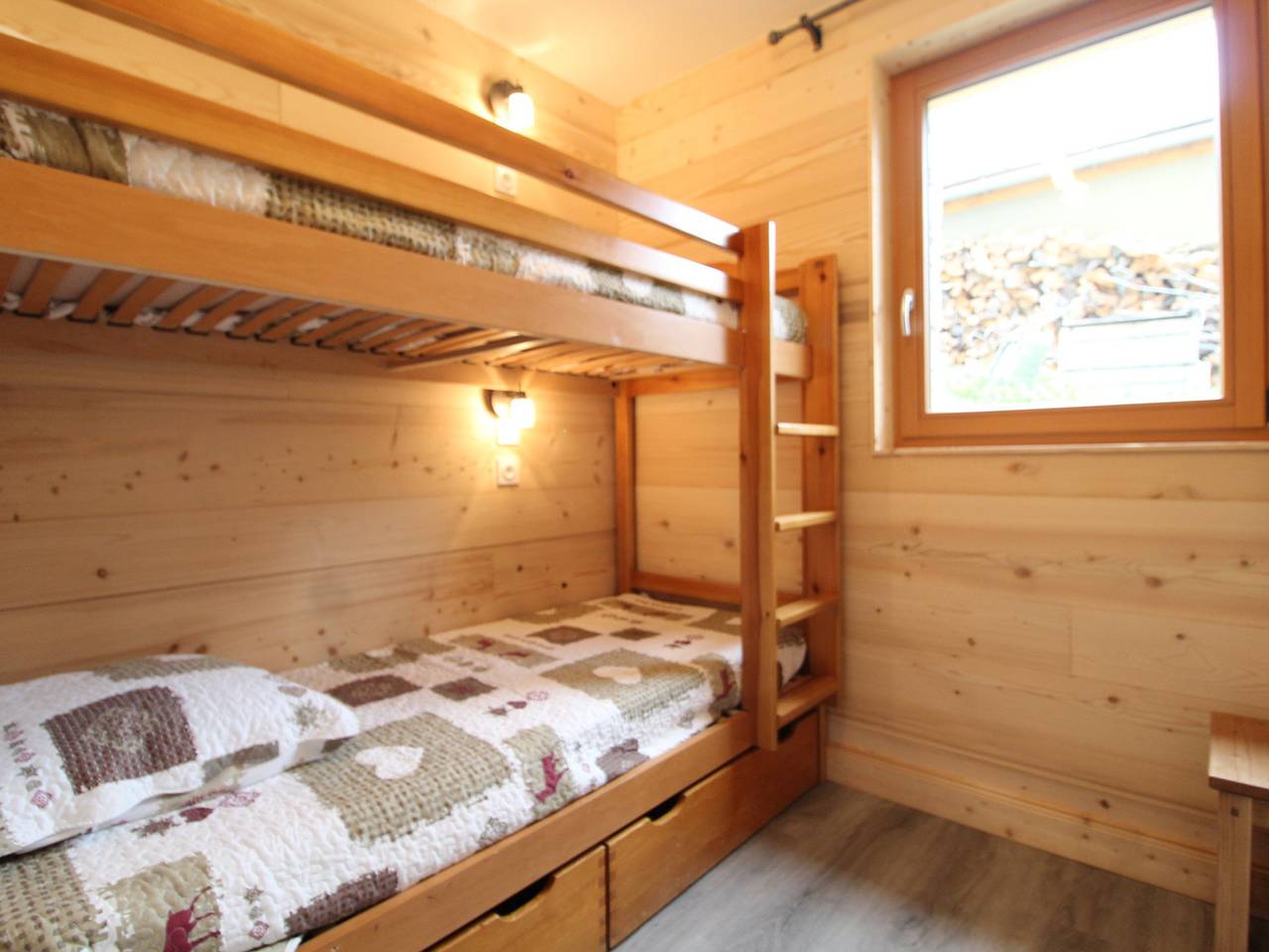 Ganze Wohnung, Jo0006: Geräumige Wohnung für 8 Personen in Val Cenis Le Haut, nahe Skilift in Lanslevillard, Region Saint-Jean-de-Maurienne