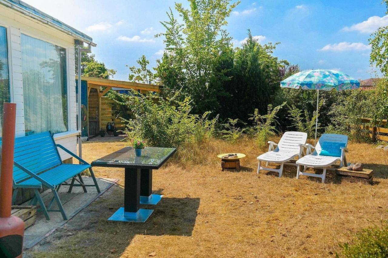 Geheel appartement, Schöner ruhiger 2 Pers Starcaravan am Lauwersmeer in Oostmahorn, Dongeradeel