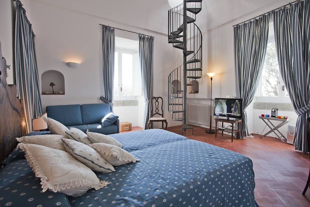 Villa mit Pool & Meerblick, Nähe Sorrento und Sarazenenturm, in Massa Lubrense, Neapel Provinz