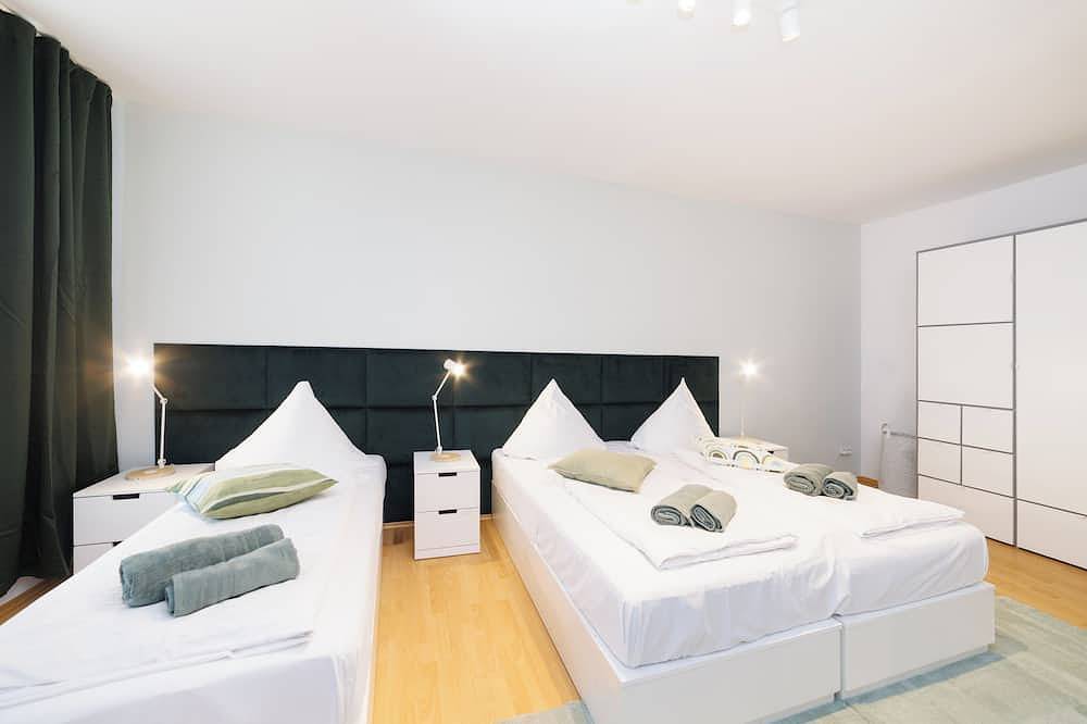 Entire apartment, Central Aprt Mitte Museum Island / Berlin Cathedral in Mitte Berlin, Berlin