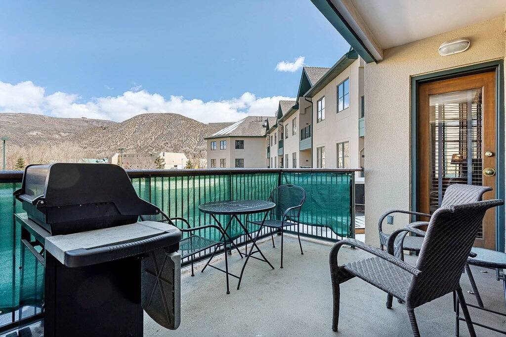 Ganze Wohnung, Einfacher Buszugang zu den Pisten, kein Auto nötig! Günstige Lage, Geschäfte, Restaurants und Lebensmittel zu Fuß erreichbar! in Avon, Beaver Creek