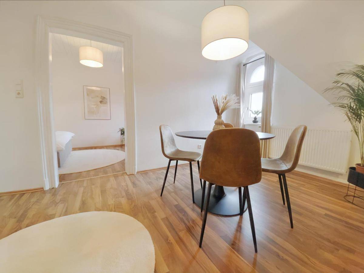 Ganze Wohnung, Milpau Recklinghausen1 - Modernes und zentrales Premium-Apartment mit Queensize-Bett, Netflix, Nespresso, Smart-Tv und Privatparkplatz in Recklinghausen, Kreis Recklinghausen