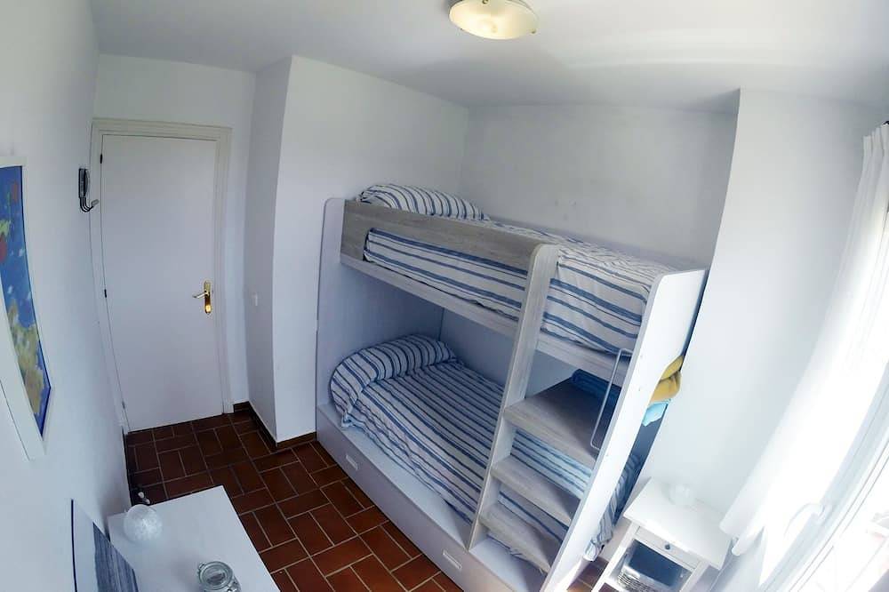 Apartamento entero, Coves Noves- Relax en Menorca- Ideal para familias y desconectar- in Coves Noves, Es Mercadal