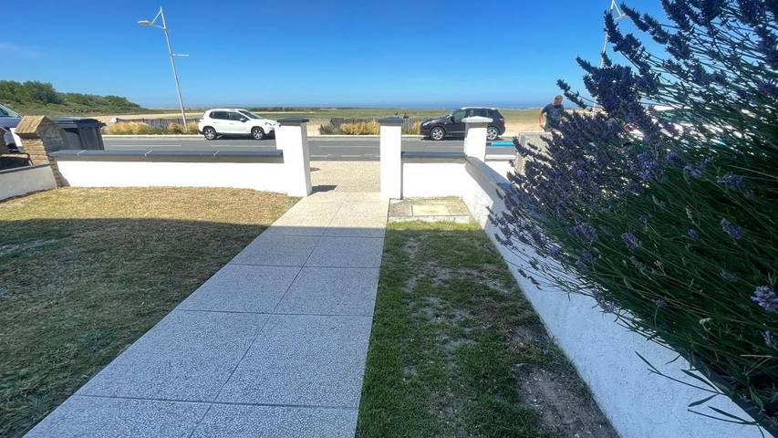 Location de vacances pour 5 personnes, avec vue et jardin à Grand-Fort-Philippe - 4