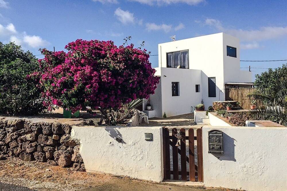 Détente et confort dans une maison unique entre Volcans in Villaverde, La Oliva