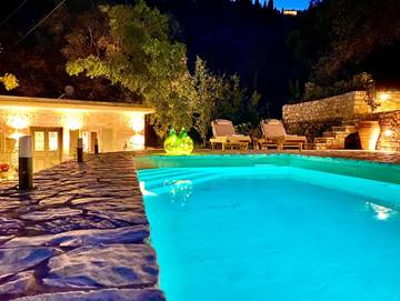 Villa mit pool für 4 Personen, mit Garten auf Korfu