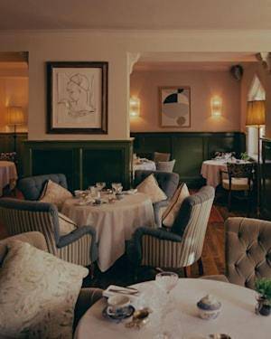 Hôtel pour 3 personnes, avec jacuzzi et jardin ainsi que sauna et piscine, animaux acceptés dans Bray - 4