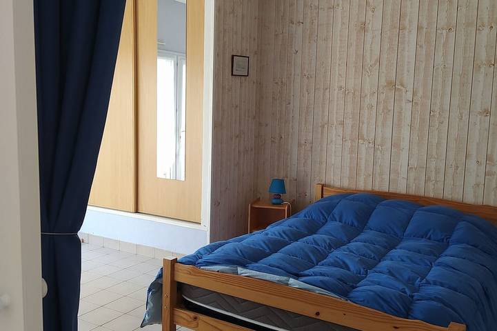 Gîte pour 5 personnes, avec terrasse dans Pénerf - 4