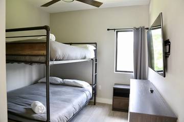 Vacation House for 16 Guests in Austin (TX), Travis County, Picture 2