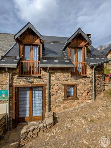 Gîte pour 5 Personnes dans Jurvielle, Pyrénées, Photo 1
