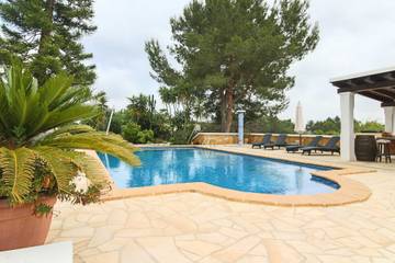 Villa in Santa Eulària des Riu, East Ibiza für 12 