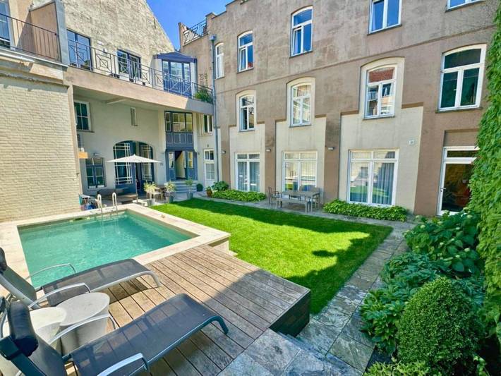 Ferienwohnung für 2 Personen, mit Pool und Garten sowie Ausblick in Brügge