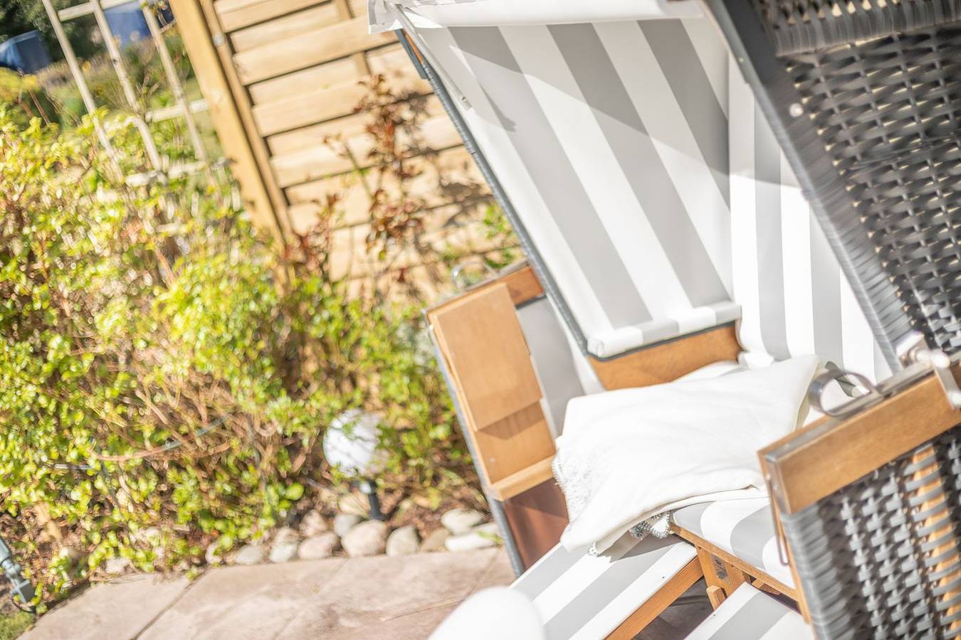 Ganze Wohnung, Modere, komplett ebenerdige Wohnung in ruhiger Lage. in Keitum, Sylt (Gemeinde)