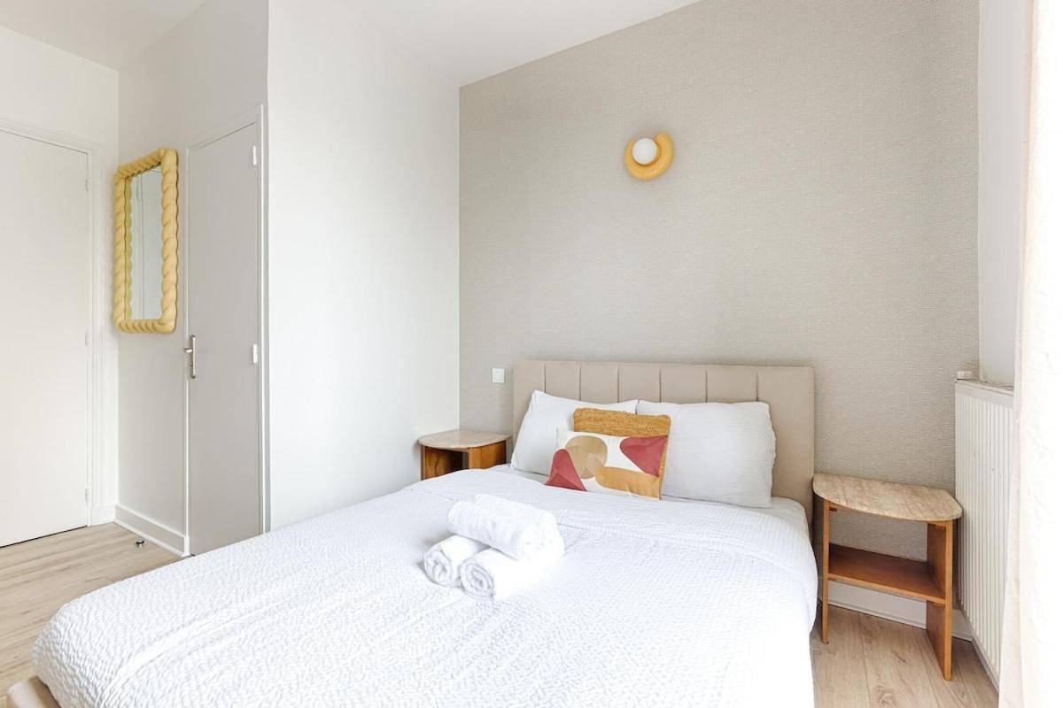 Appartement entier, One-Bedroom Apartment in Malakoff, Hauts-de-Seine
