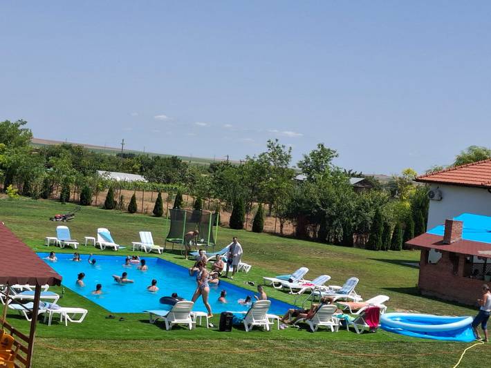 Das Paradiso Resort, ein 4-Sterne-Resort, liegt im Herzen des Donaudeltas in Tulcea