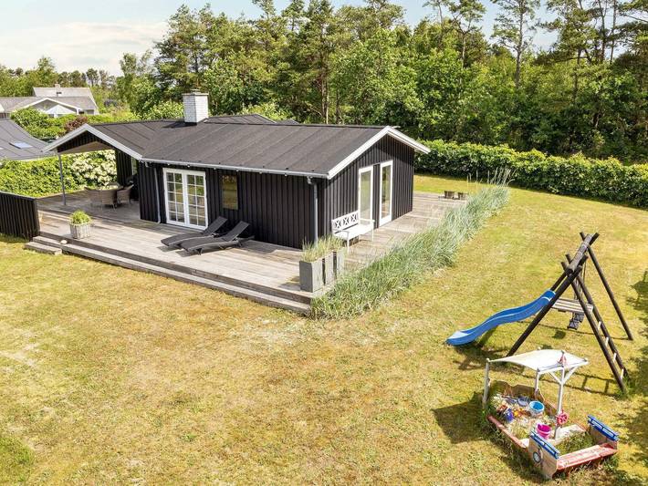 Ferienhaus für 5 Personen, mit Terrasse und Garten