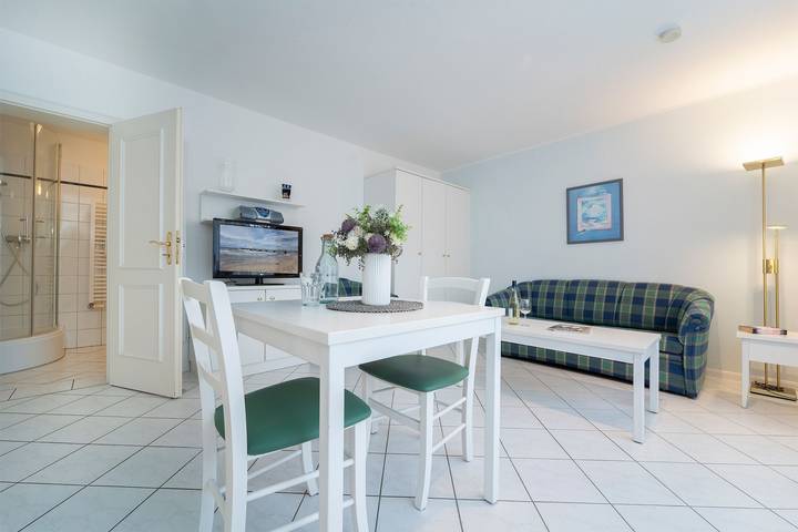 Ferienwohnung für 2 Personen, mit Terrasse, mit Haustier in Sierksdorf - 2