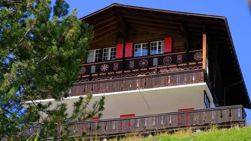 Hütte für 5 Personen, mit Balkon in Arosa