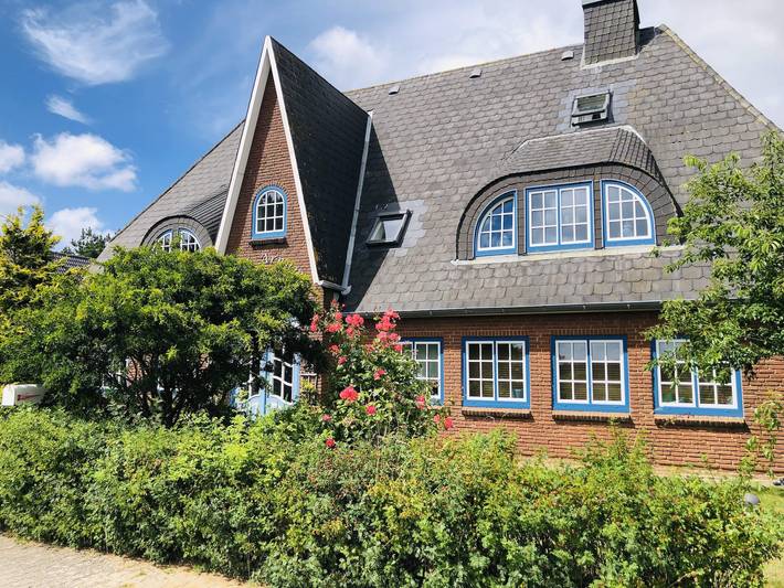 Ferienwohnung für 4 Personen, mit Garten und Terrasse in Nebel - 2