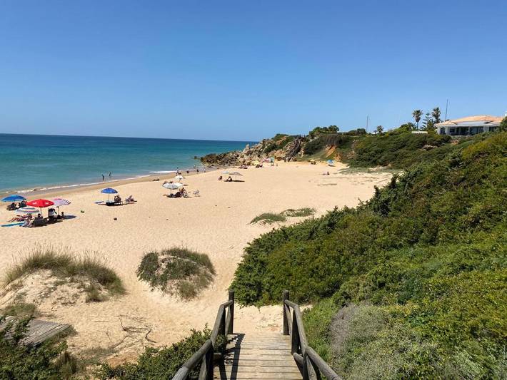 Apartamento de vacaciones para 5 personas, con piscina y vistas además de jardín y piscina para niños - 1